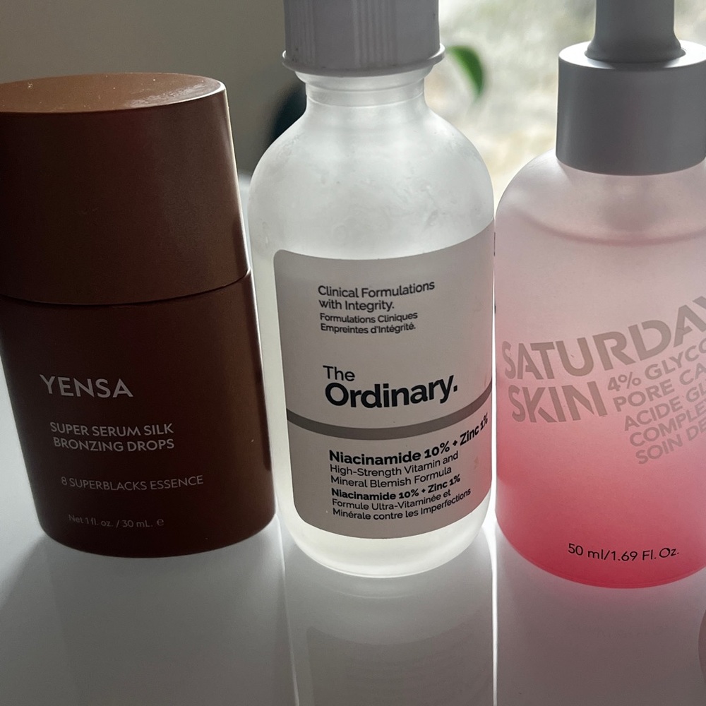 Yensa Bronzer, ordinary niacinamide, Saturday skin serum